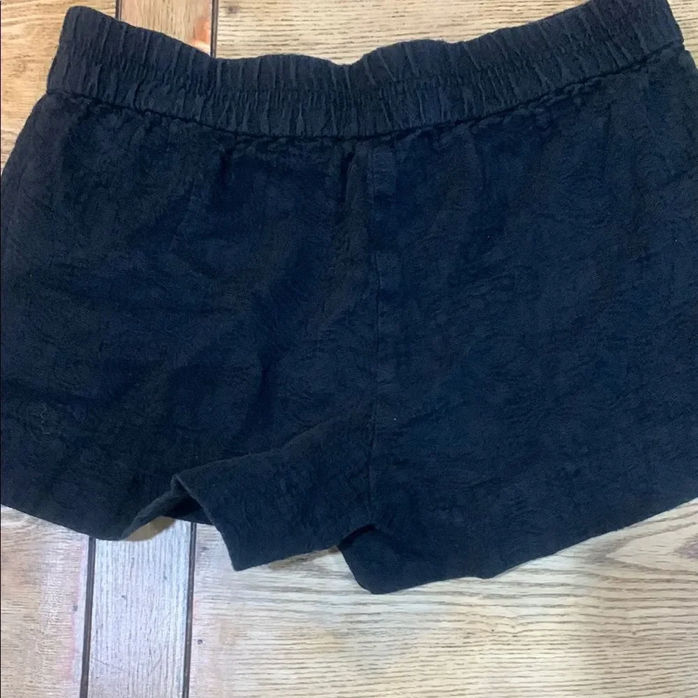 Women's Casual Shorts Set - Black and Green